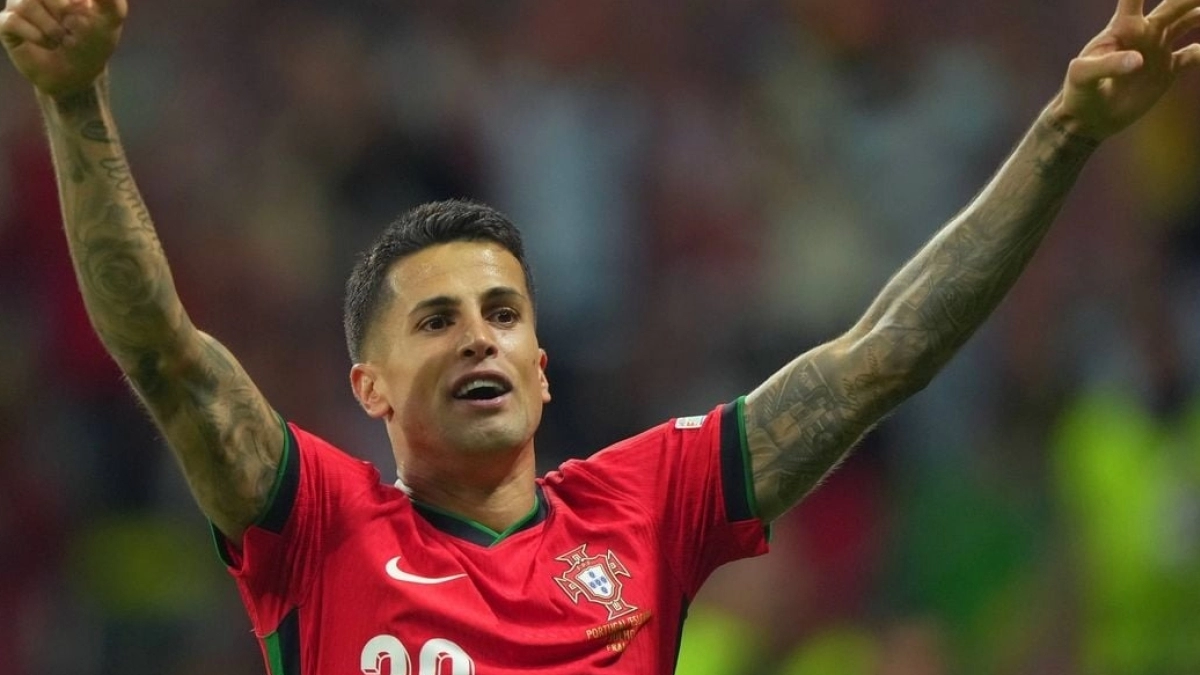 Cancelo photo 0085