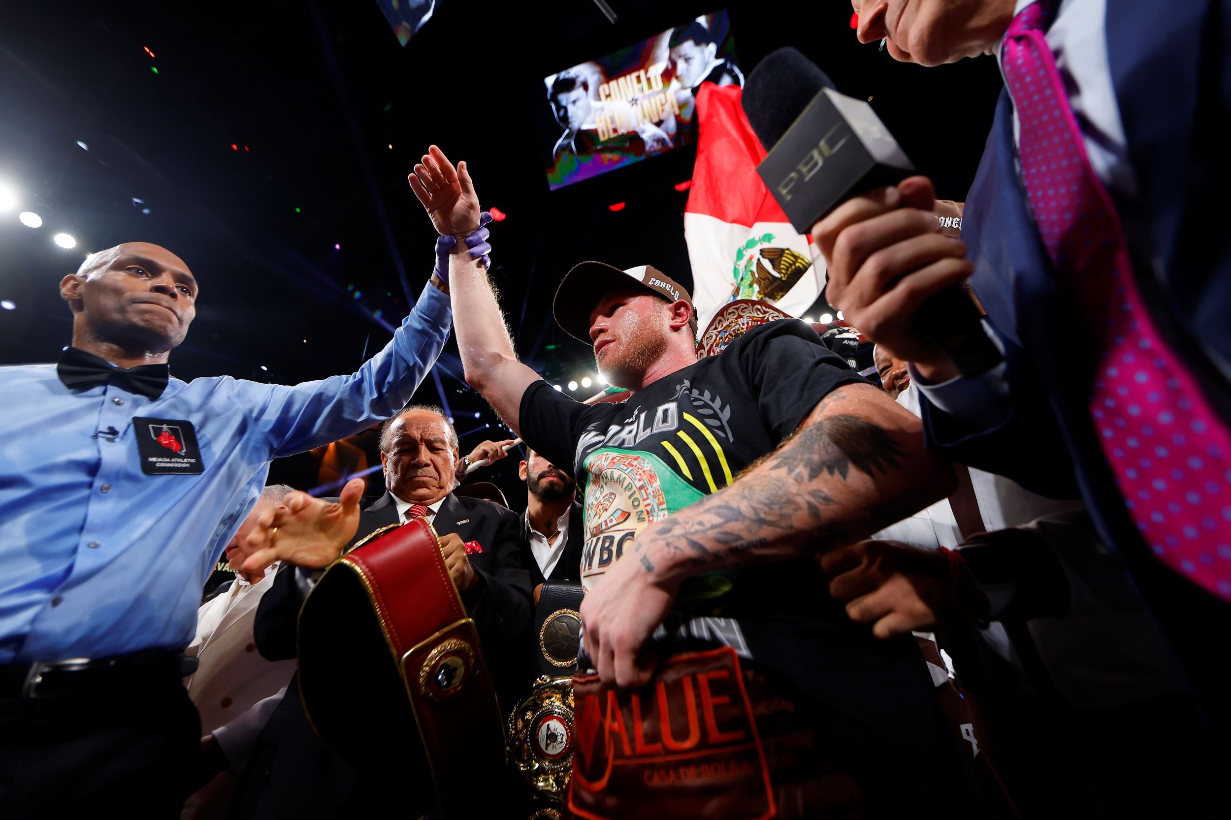 all canelo belts 0038
