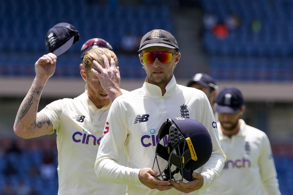 captain of england cricket team 0046