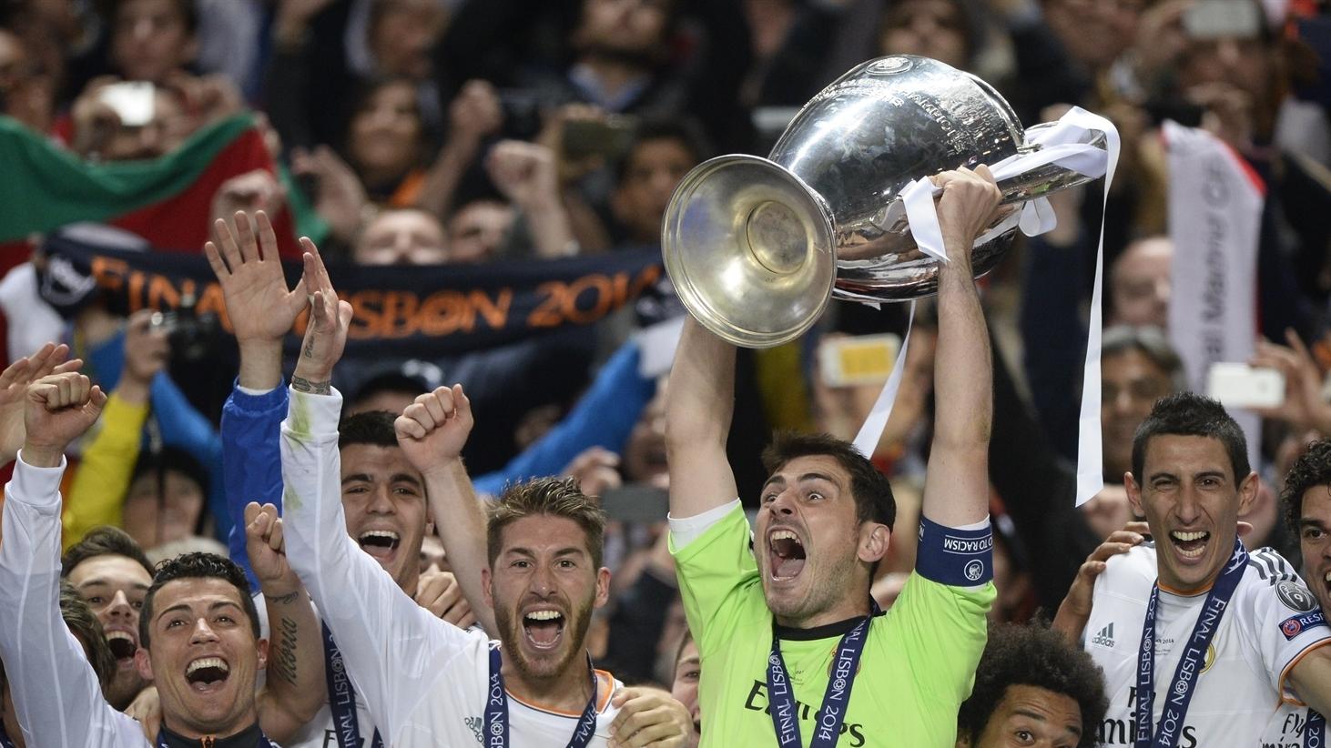 casillas 2010 0038