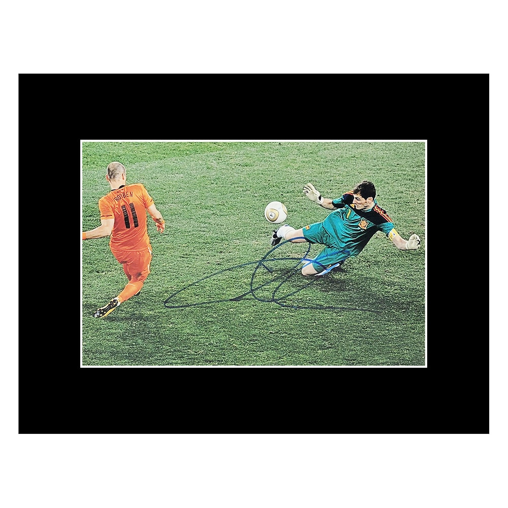casillas 2010 0040