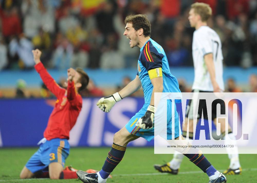 casillas 2010 0054