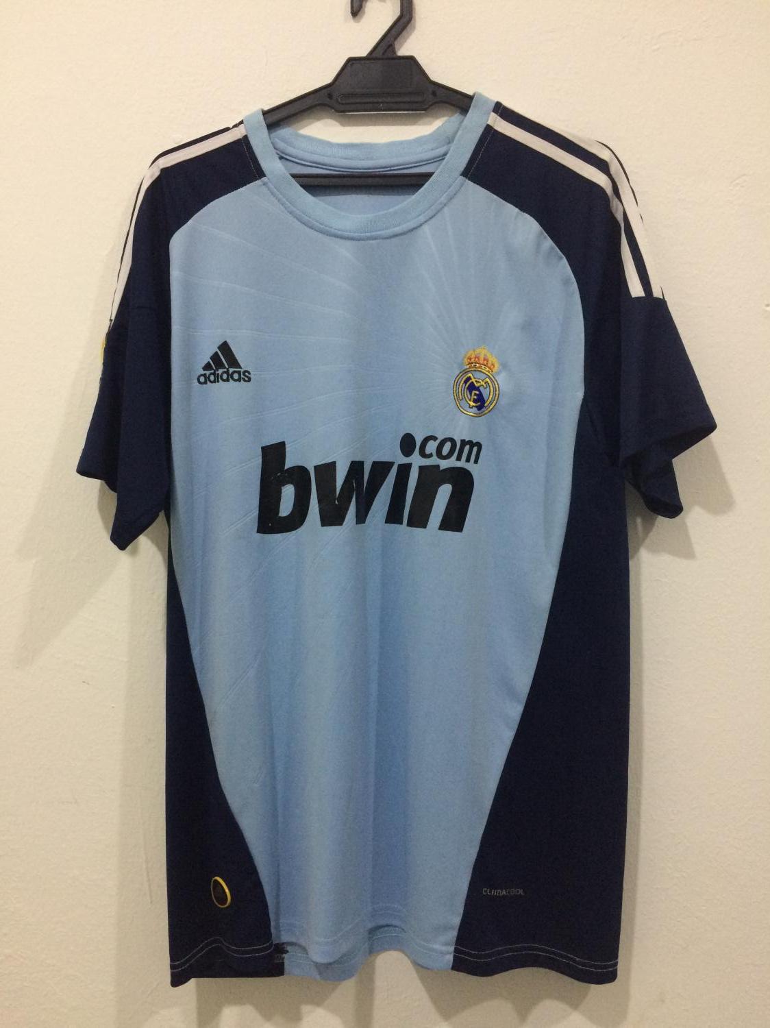 casillas 2010 0098