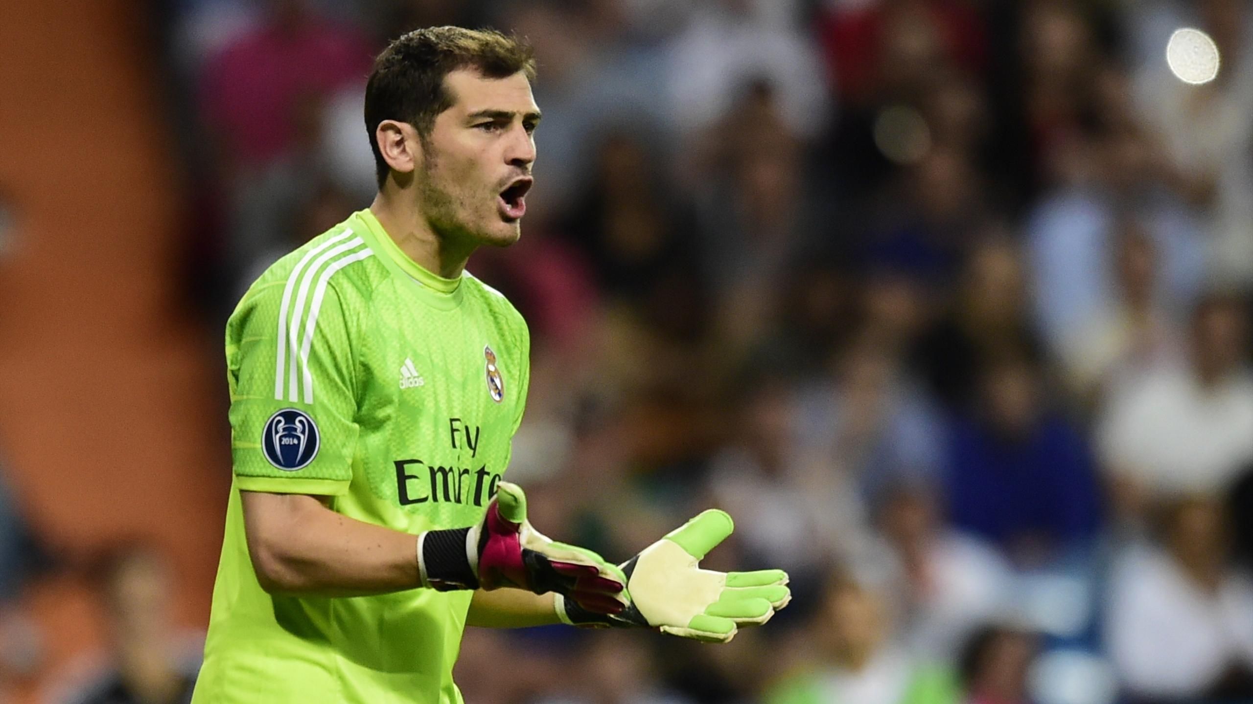 Casillas legendary saves