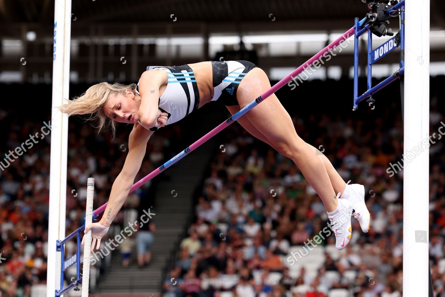 caudery pole vaulter 0047