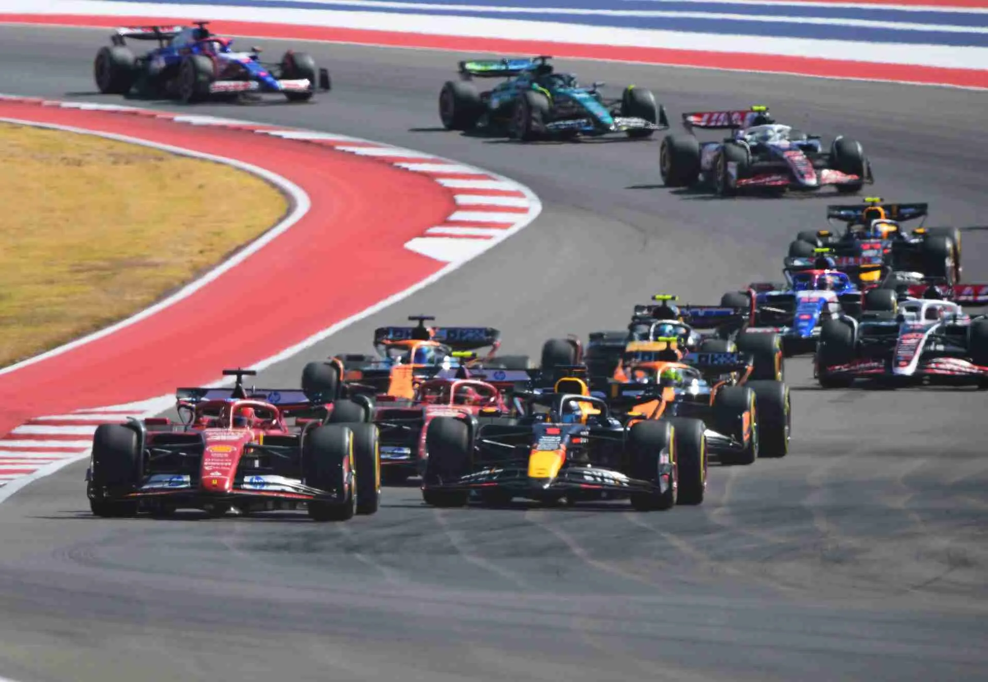 charles leclerc vs max verstappen 0046