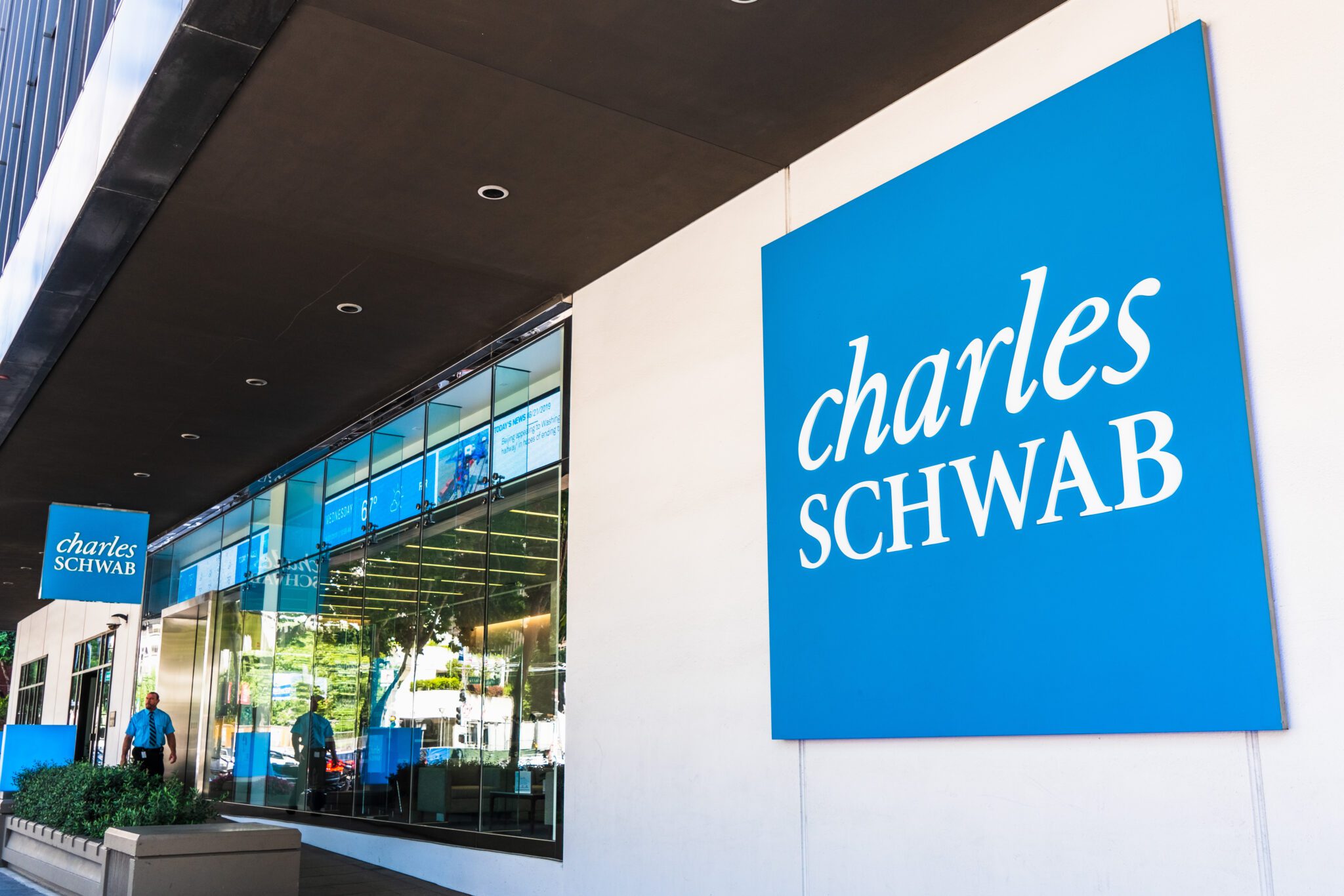 charles schwab images 0033