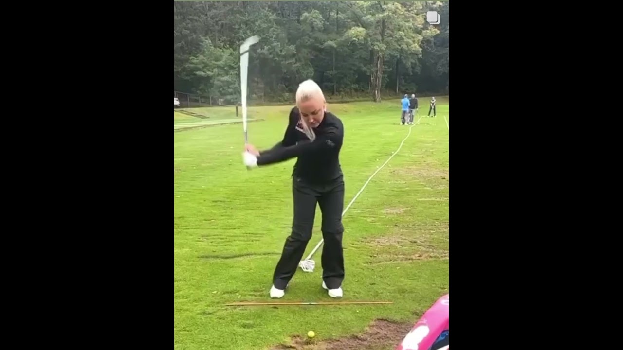 charley hull images 0018