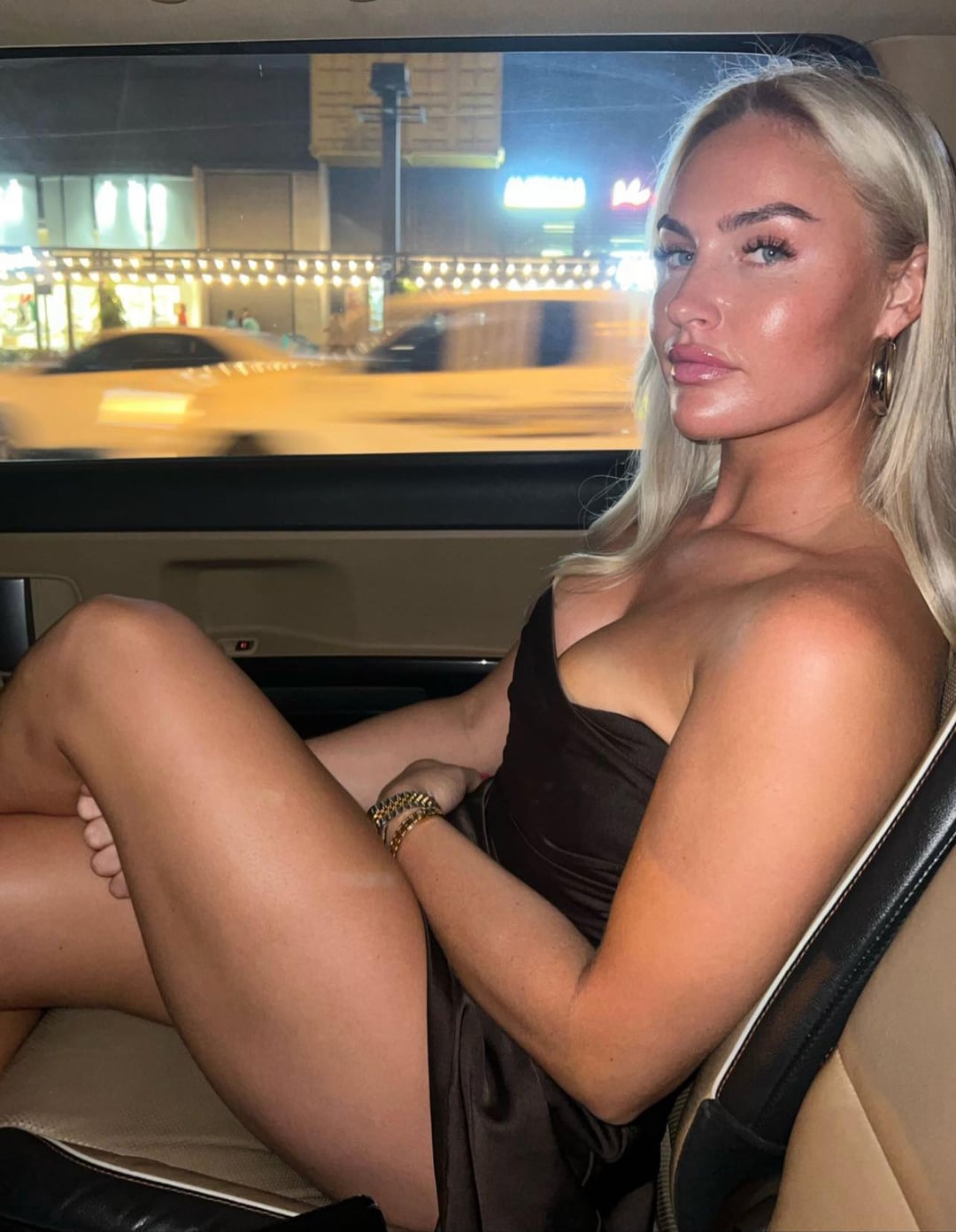 charley hull hot pics 0010