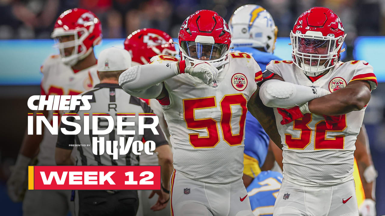 chiefs circle huddle 0047