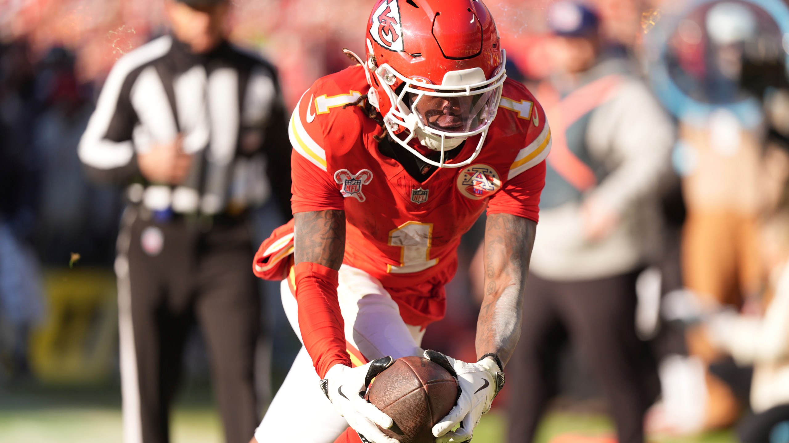 chiefs circle huddle 0049