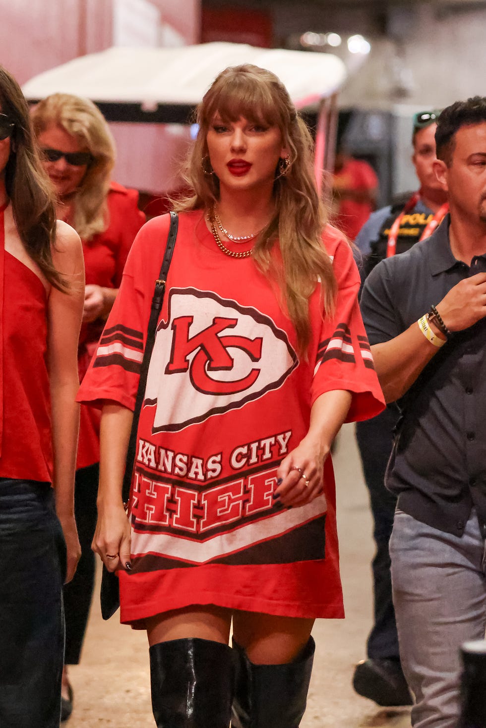 chiefs game day images 0038