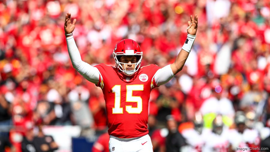 chiefs game day images 0046