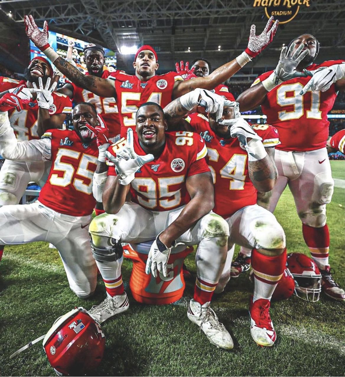 chiefs group picture 0011