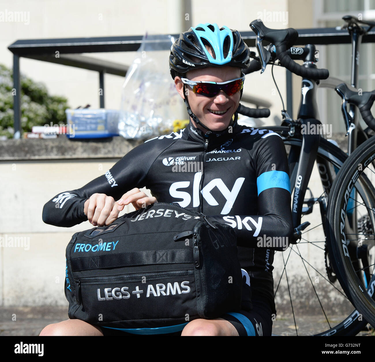 chris froome running 0018