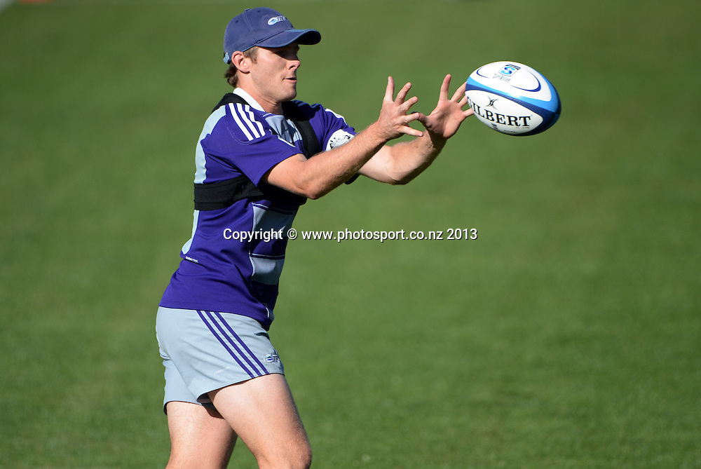 christopher noakes 0043