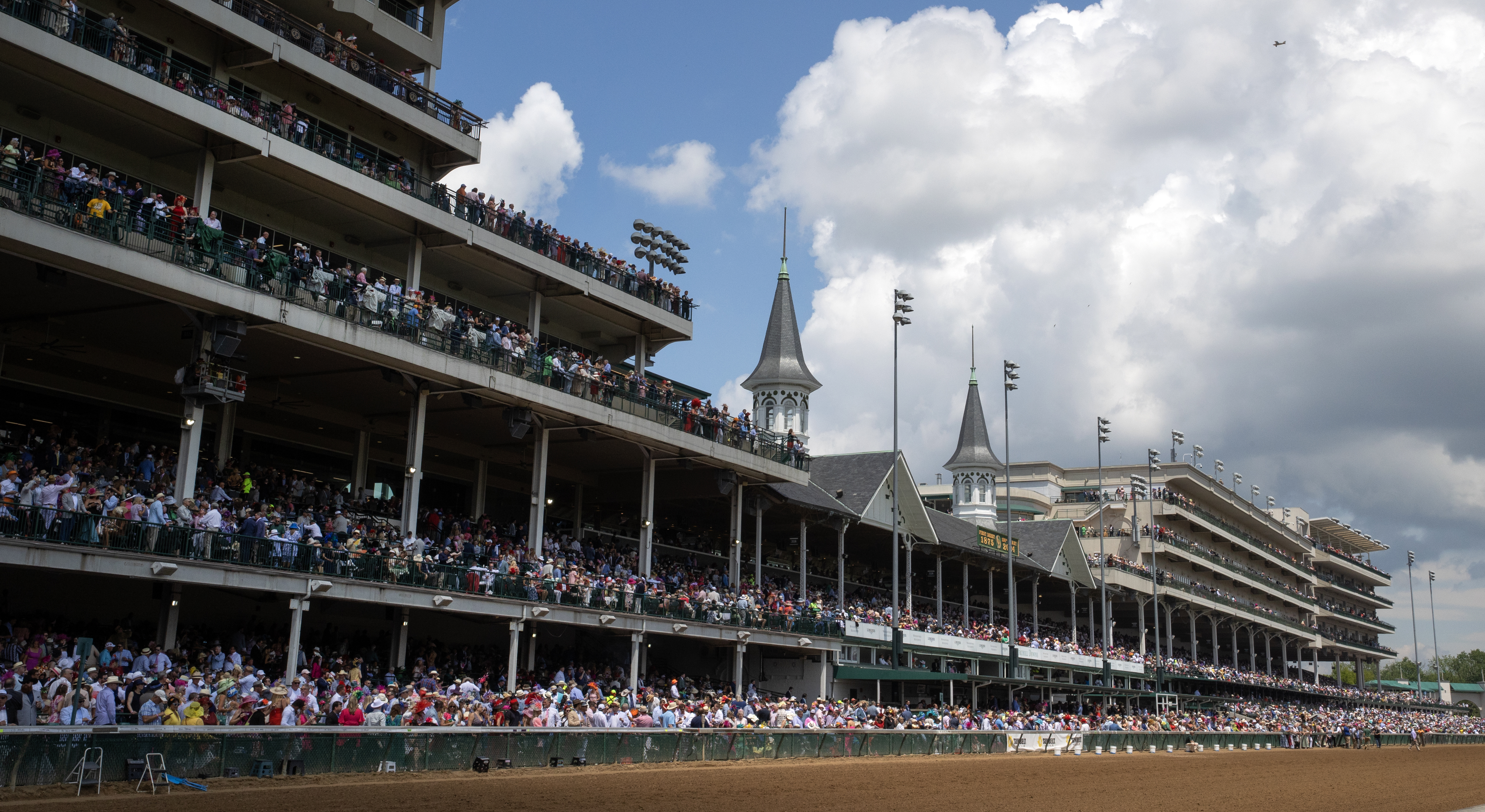 churchill downs images 0041