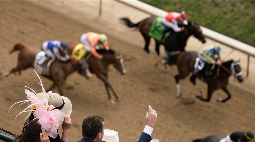 churchill downs kentucky derby 2023 0029