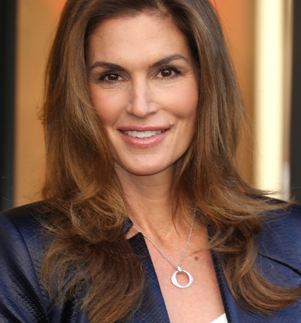 Cindy Crawford red carpet looks