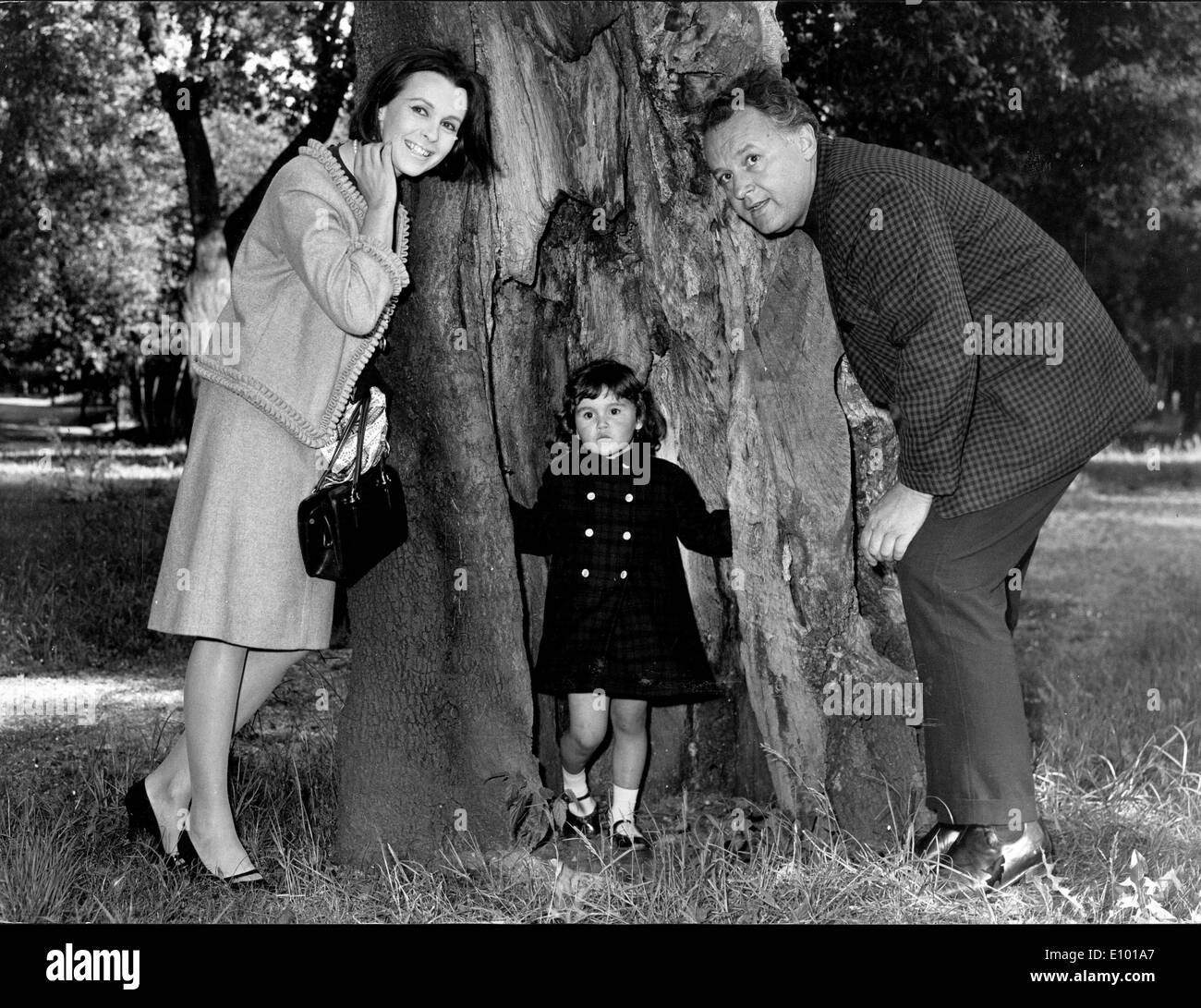 claire bloom 2020 0015