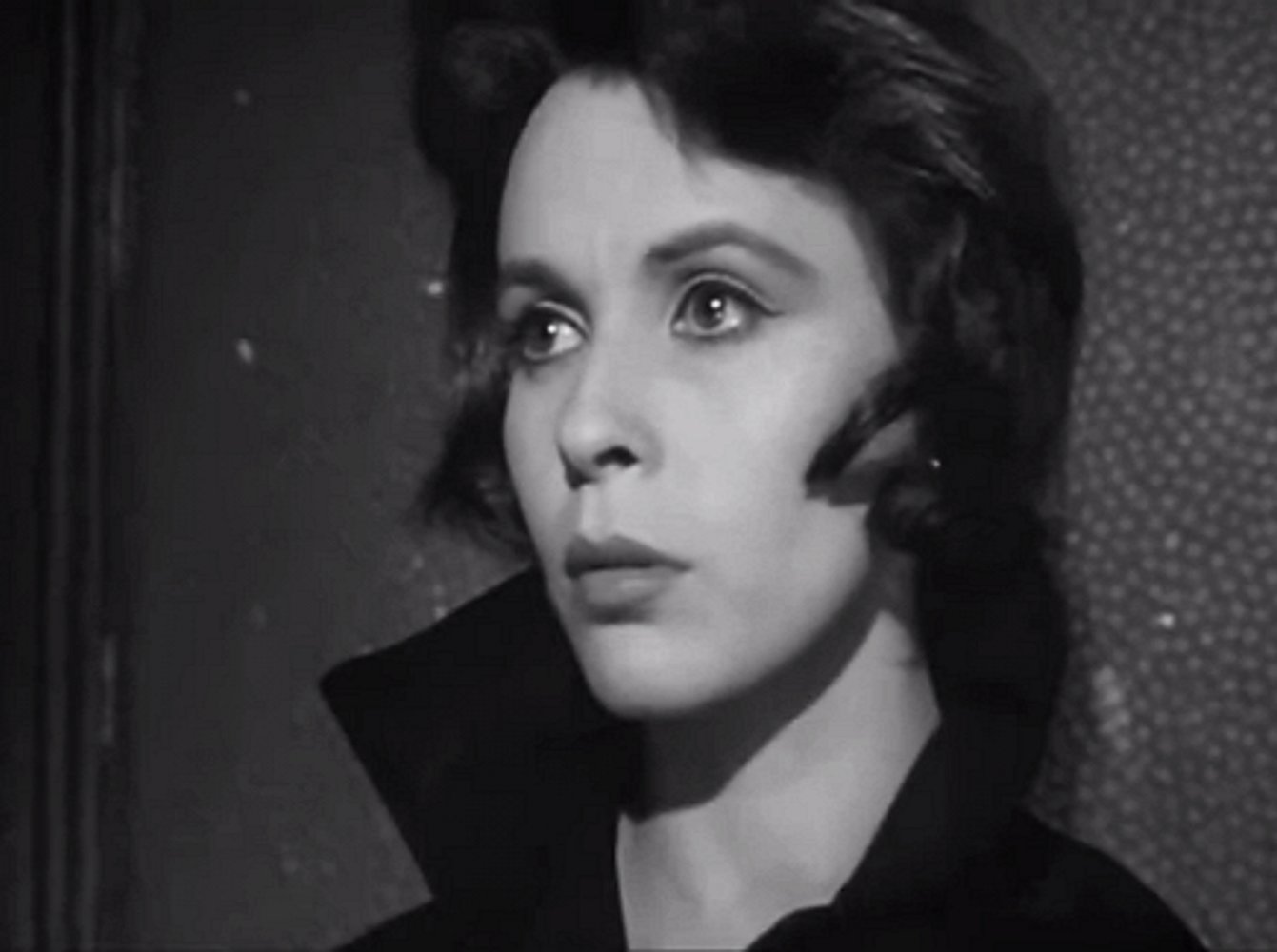 claire bloom 2020 0020