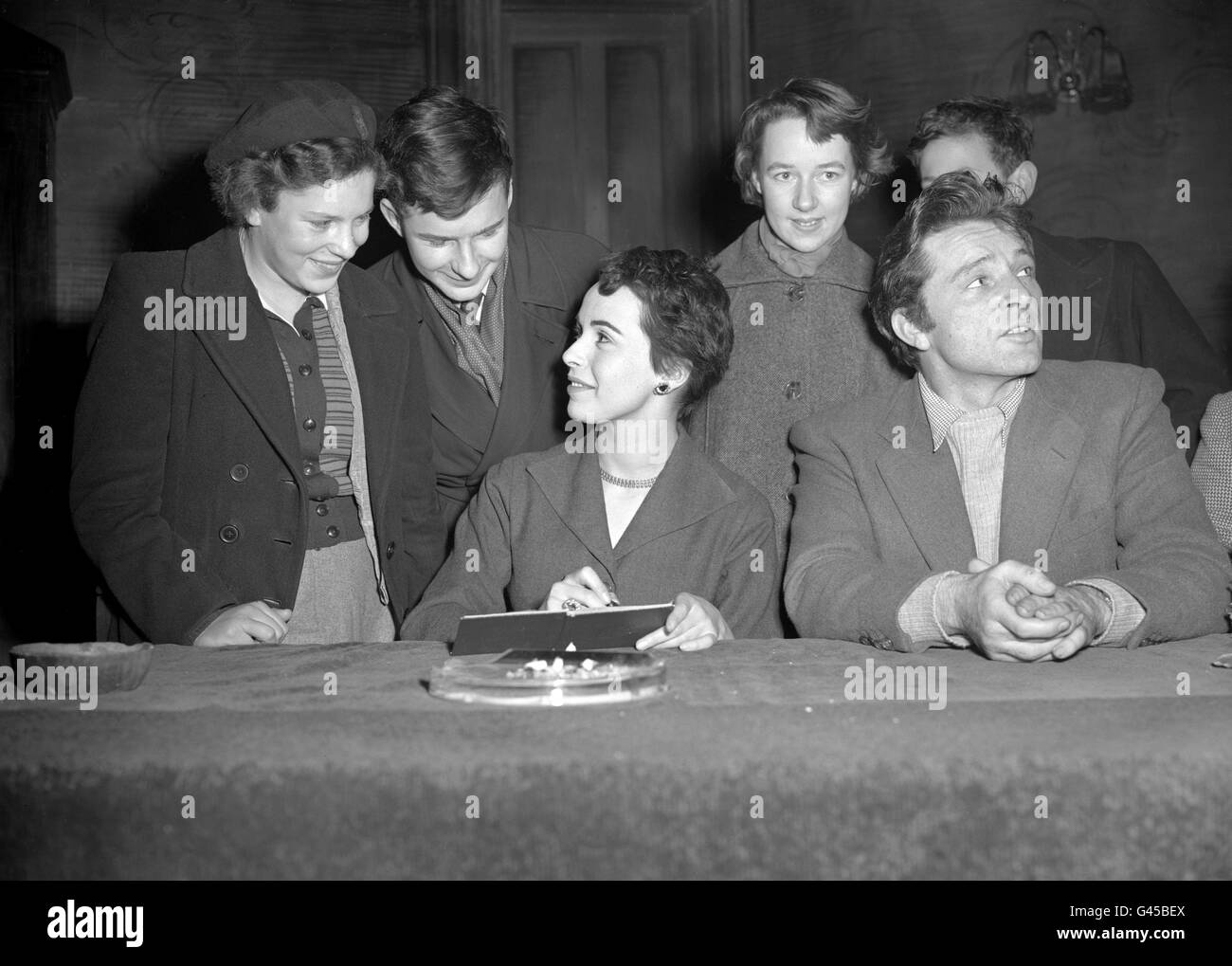 claire bloom 2020 0046