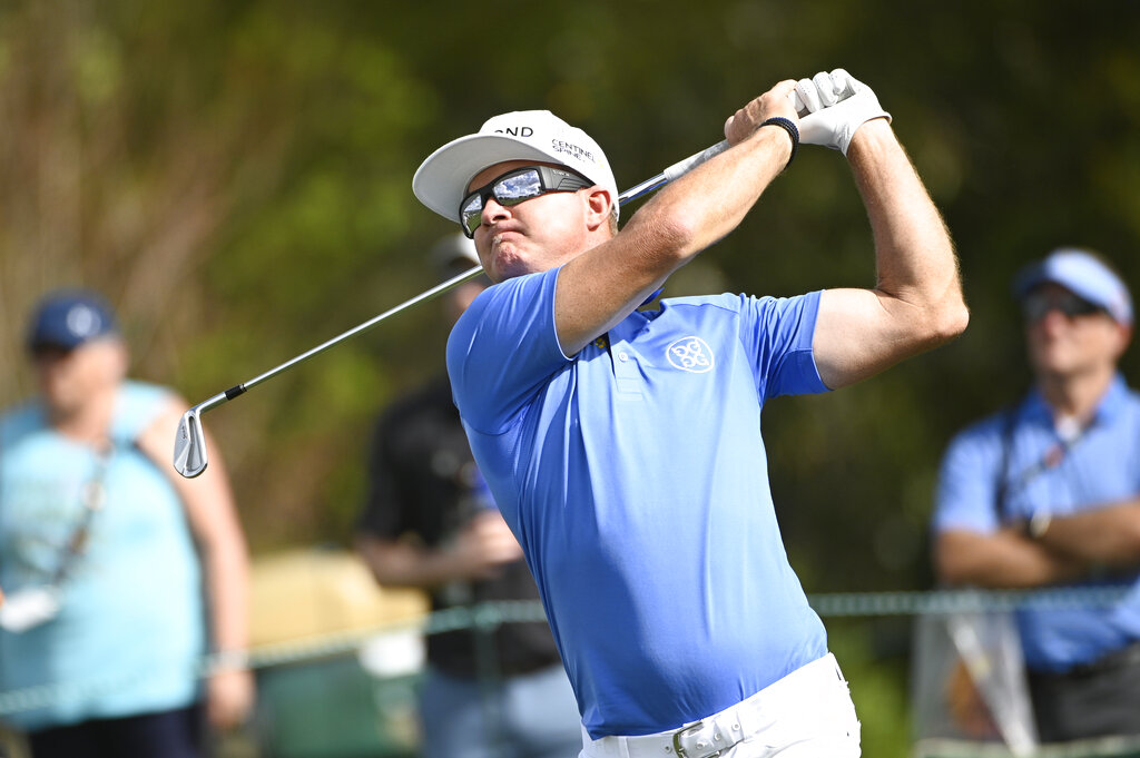 clark missed putt 0040