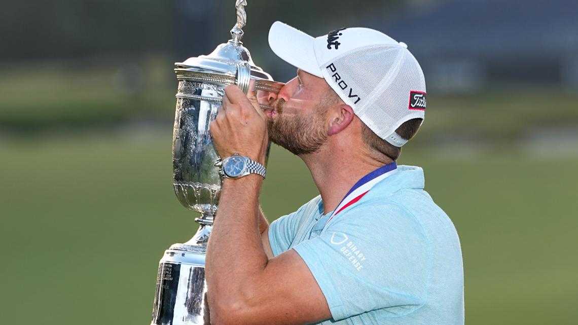 clark missed putt 0047