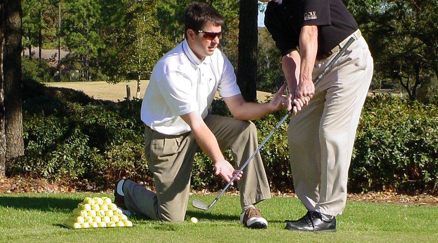 classic golf swing 0016