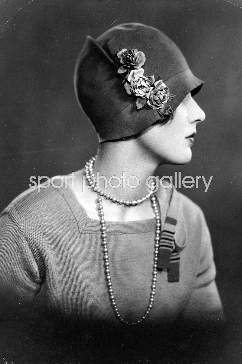 cloche hat styles