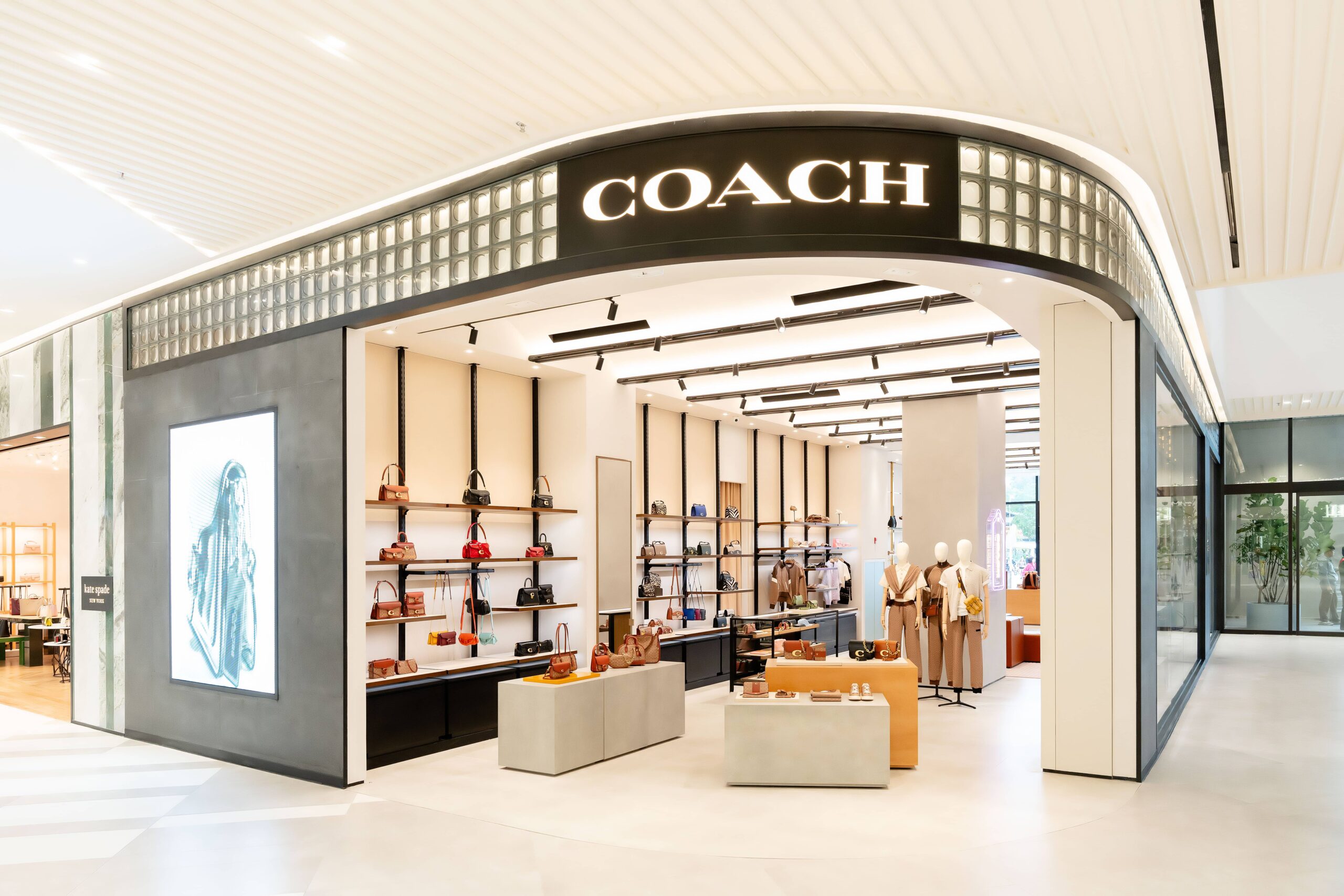 coach photo 0033