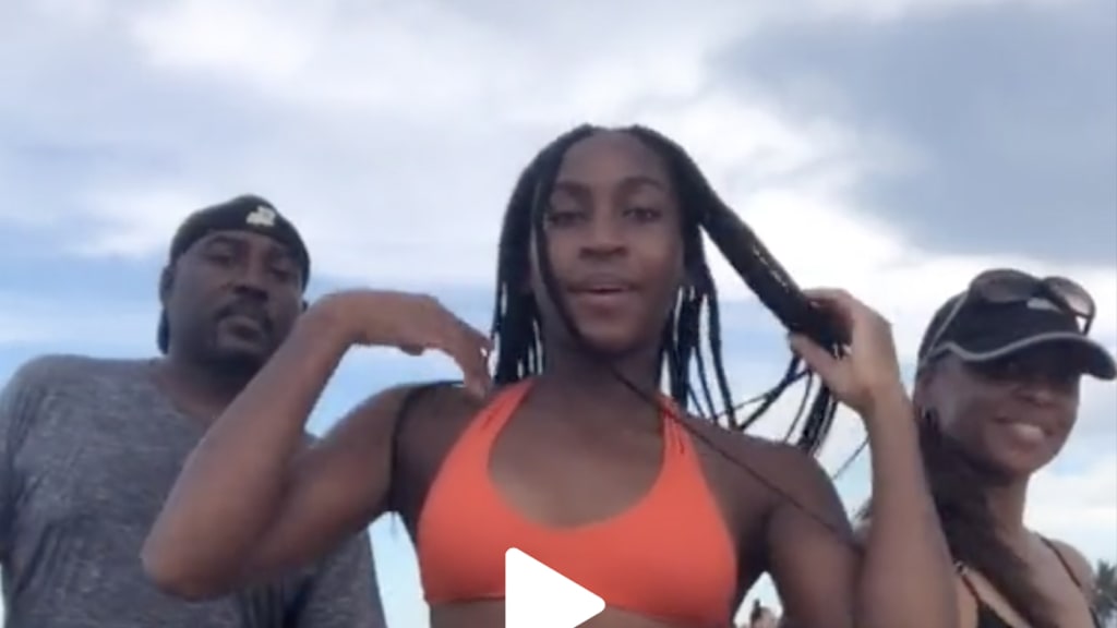 coco gauff bikini pics 0013