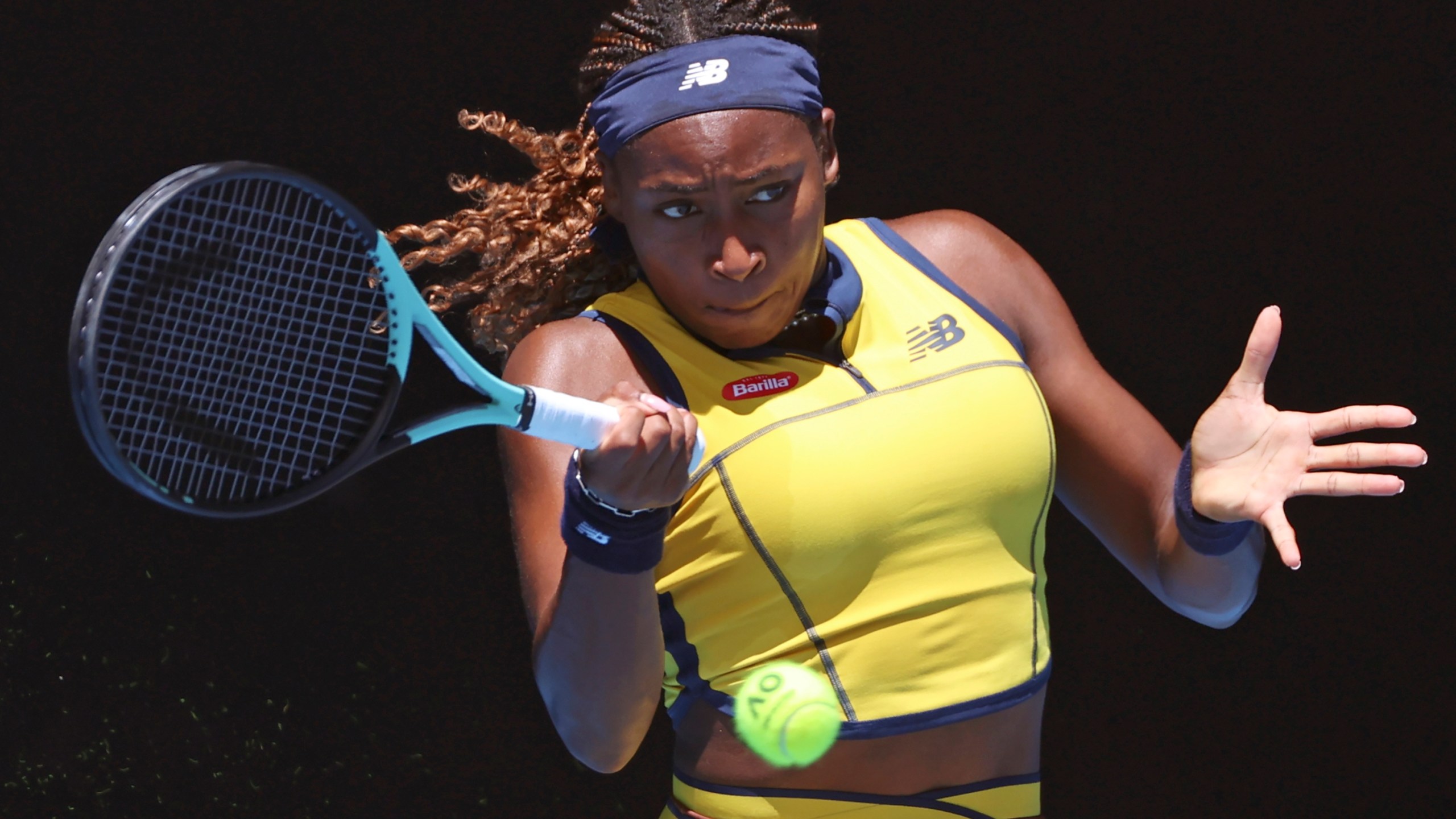 coco gauff forehand 0022