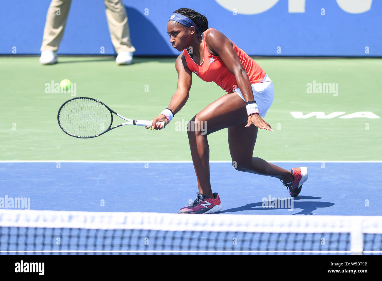 coco gauff forehand 0025