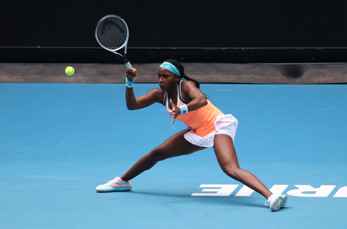 coco gauff forehand 0038