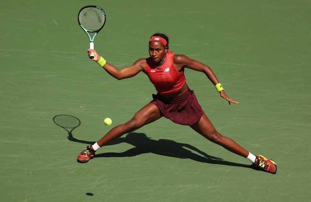 coco gauff forehand 0043