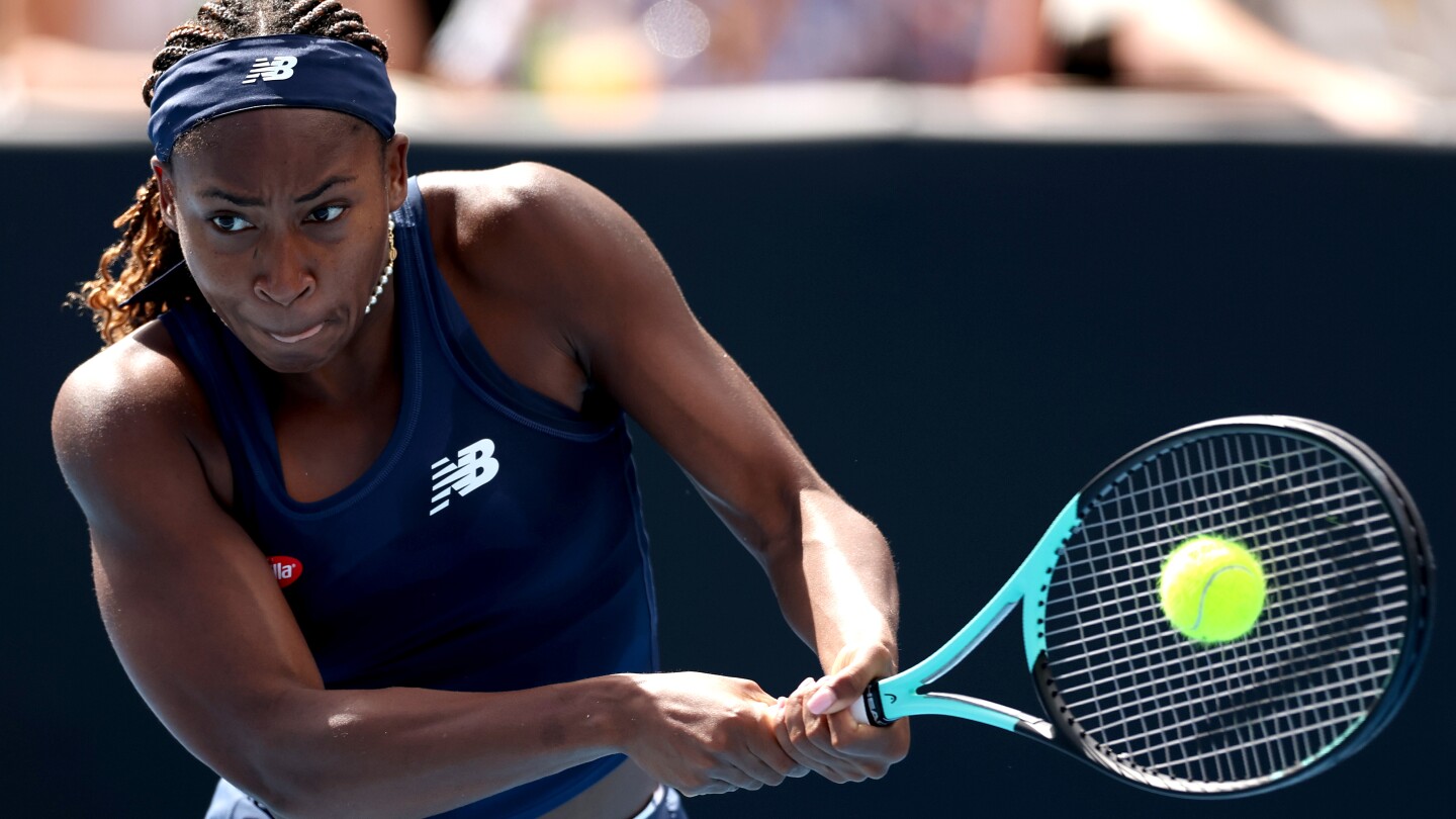 coco gauff model 0034