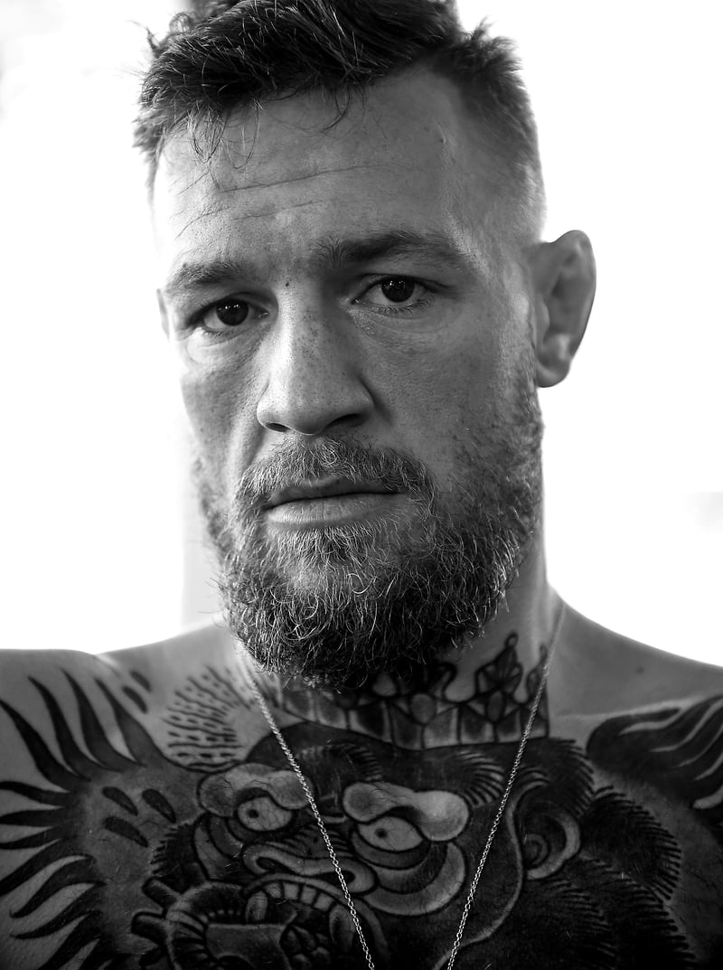 conor mcgregor black and white 0040