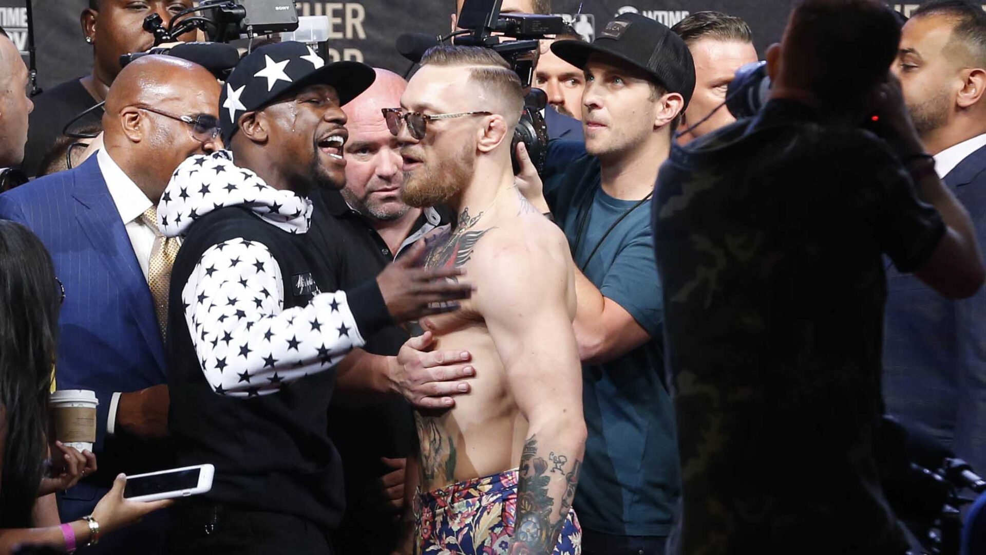 conor mcgregor money picture 0021