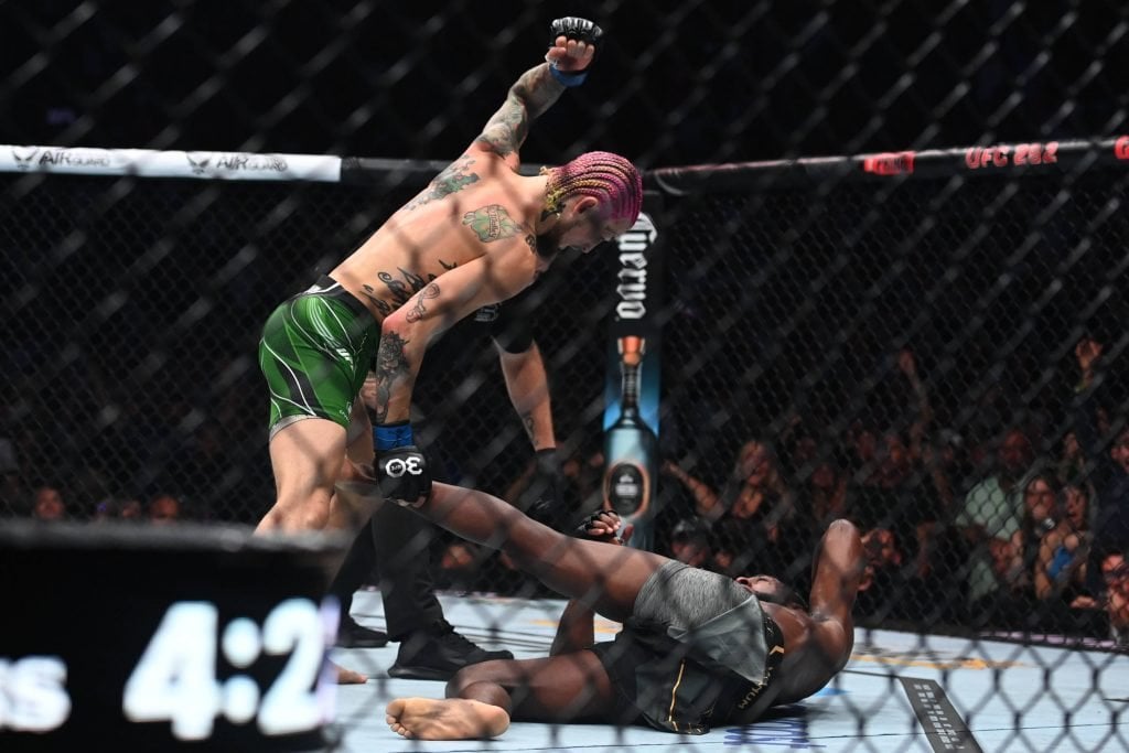 conor mcgregor money picture 0037