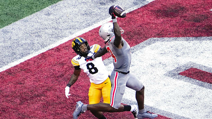 cool football catches wallpaper 0017