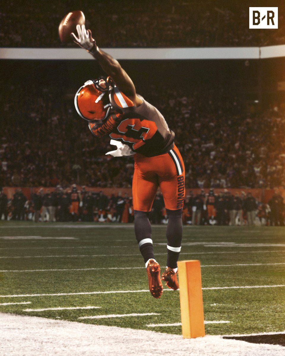 cool football catches wallpaper 0041