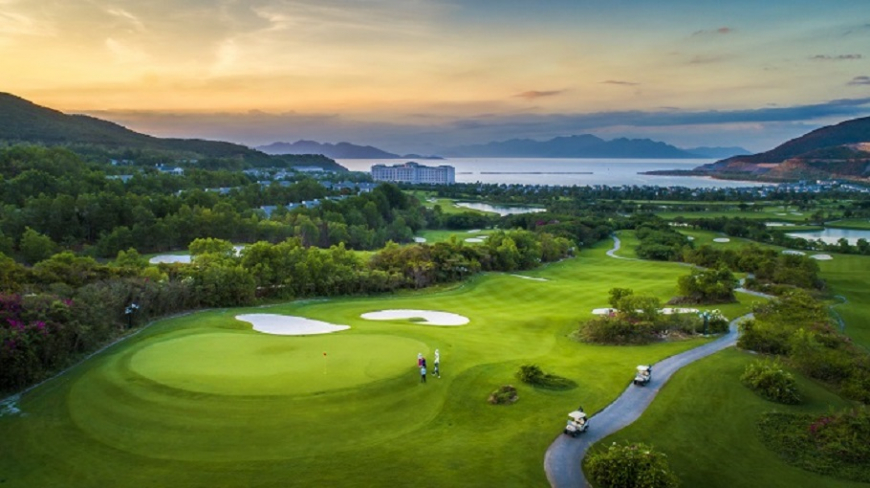 Cool golf courses 0038