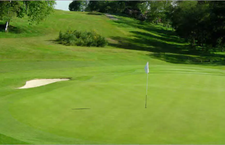 coombe hill golf club 0025