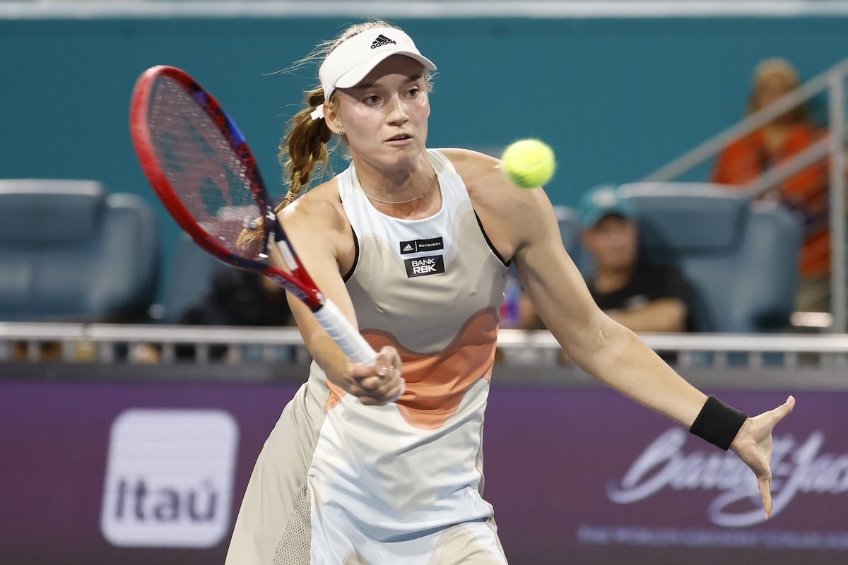 cornet vs rybakina 0019