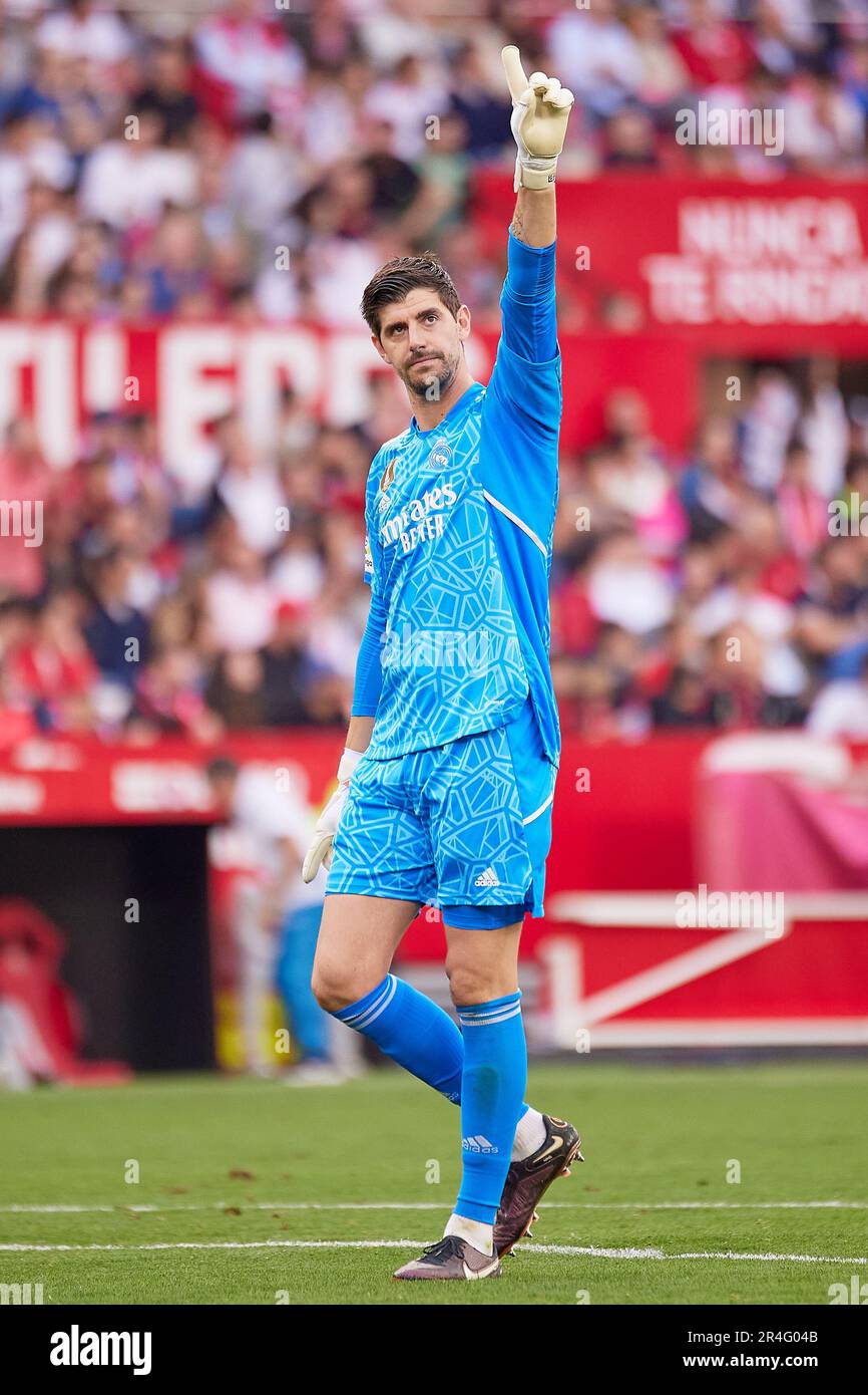 Courtois fan interactions 2023.