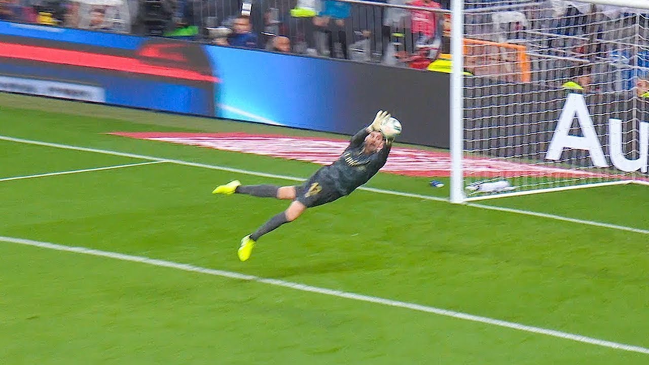 courtois save 0059