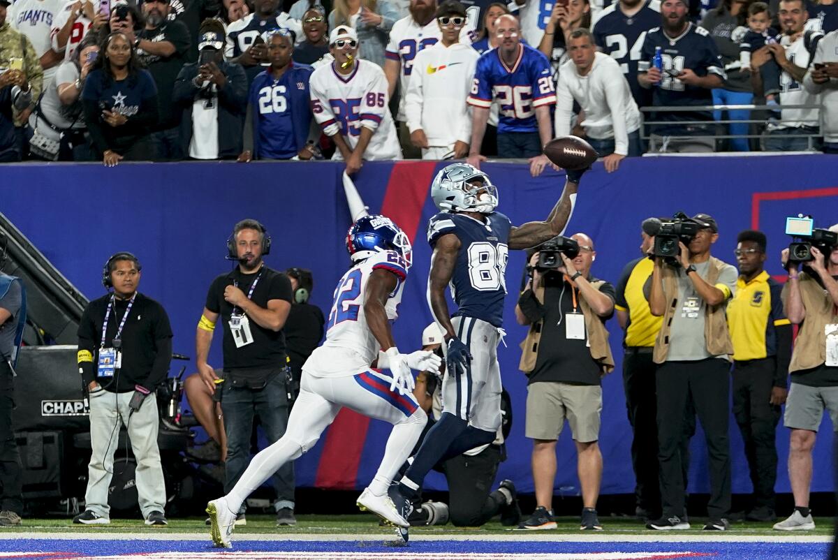 Cowboys offensive plays.