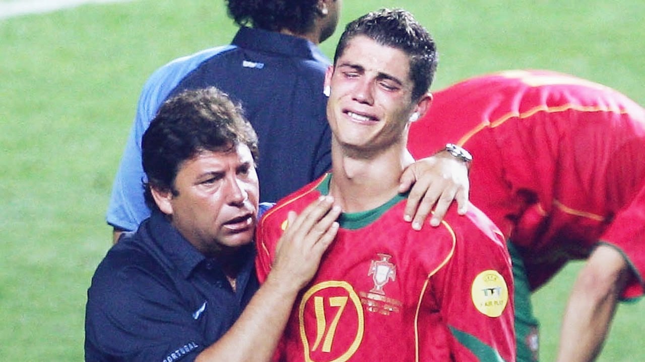 cr7 crying pic 0012