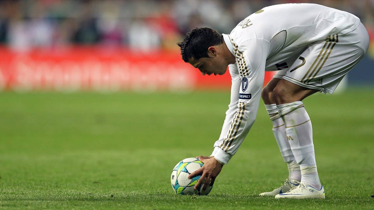cr7 free kick 0025